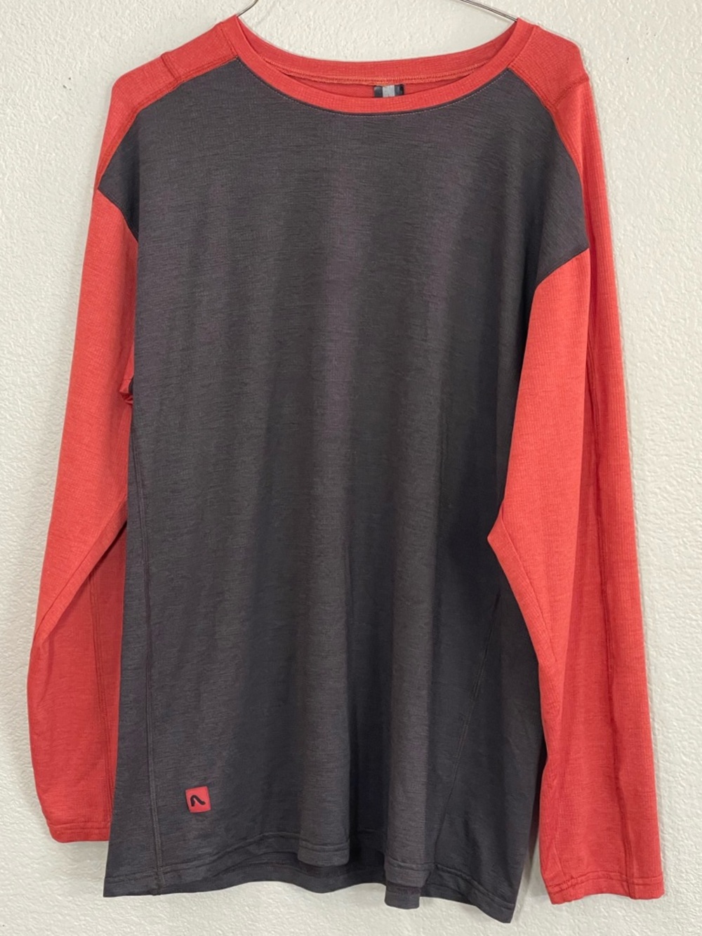 Flylow Men's Long Sleeve lightweight Shirt - Charcoal & Coral